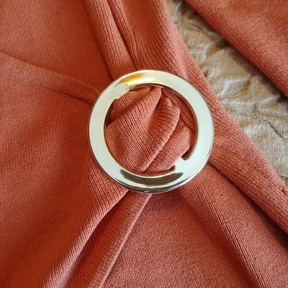 Side bunched top - Picture 2 of 3